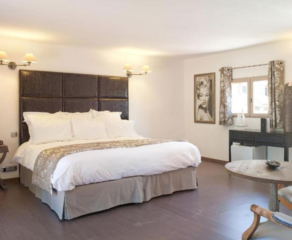 Hotel Ambassador Palombaggia Porto Vecchio Esterno foto
